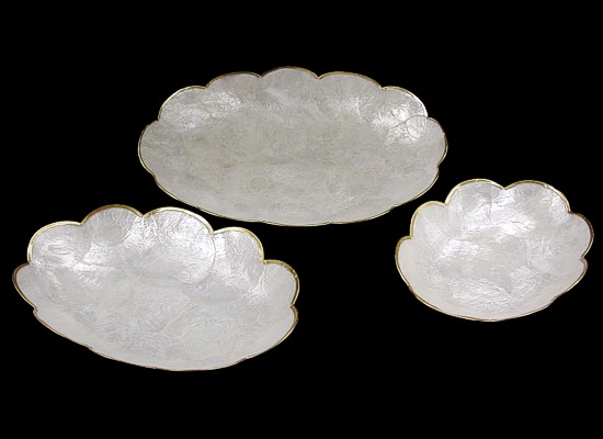 3 PC Capiz Scallop A GG1-90  8/4/2013