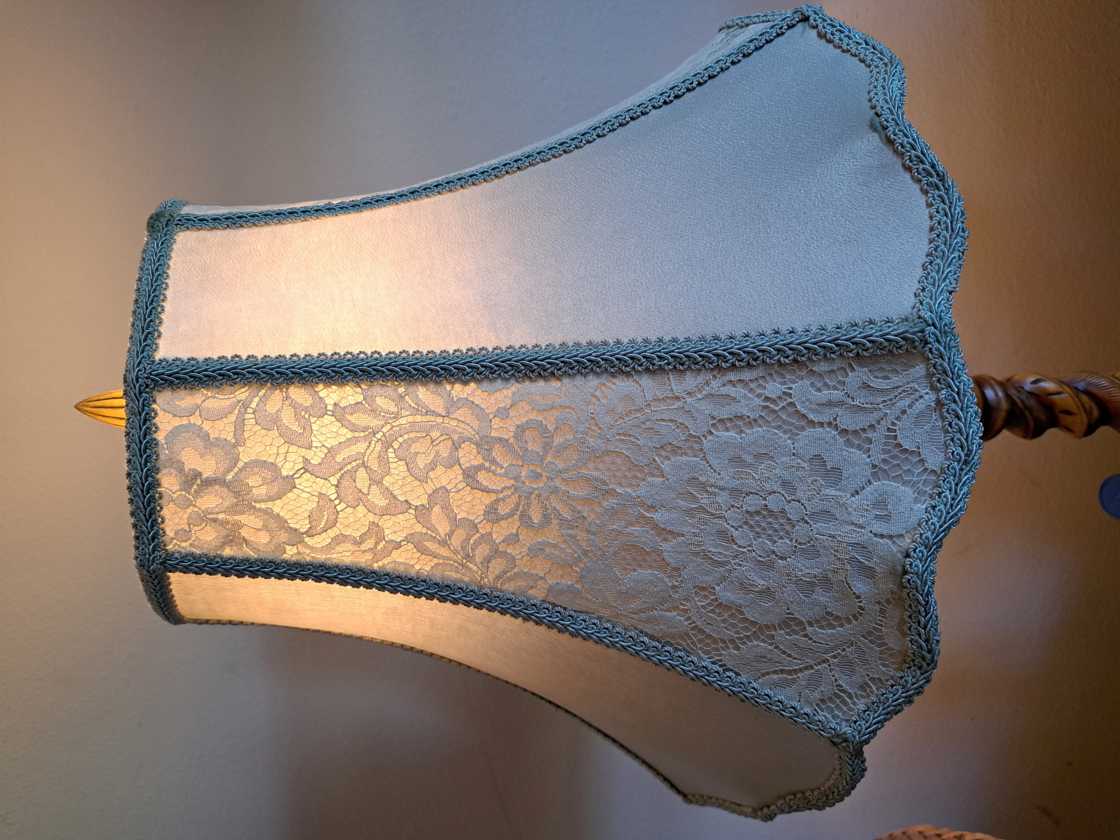 Lampshade scallop SFgreen HNDsewn 8x17x13