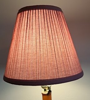 LampshadeMP lite up pink 7x16x12